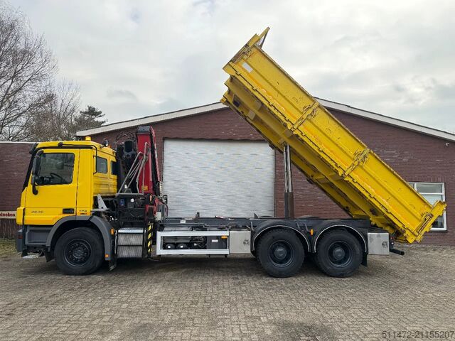 Kranwagen Mercedes-Benz Actros 2636 / 6x4 / HMF2020 - K2 / WAF Kipper /...