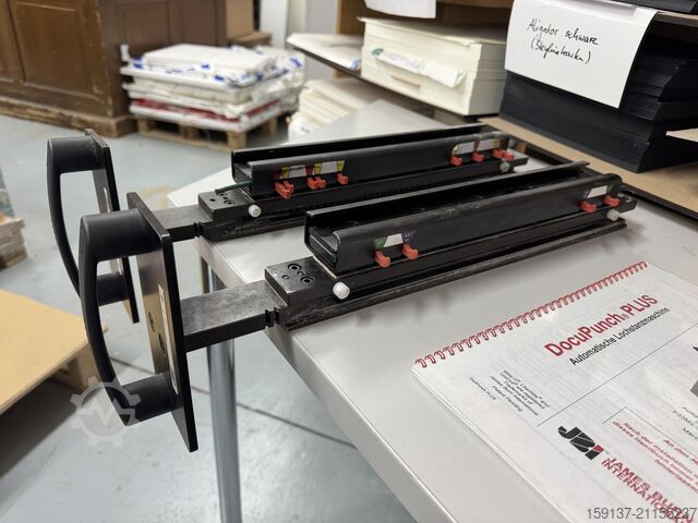 Stanzmaschine JBI DocuPunch +Plus