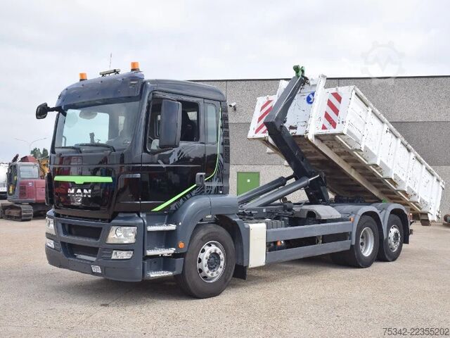 Hakenarmsystem MAN TGS 26.360