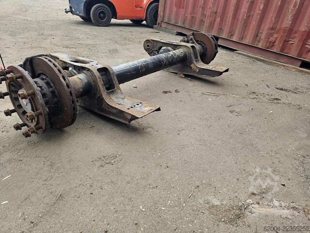 Achse SAF B19-22K01 TRAILER AXLE DISC