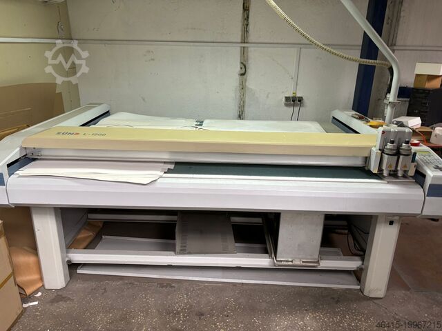 Paper cutting machine ZUND L 1200