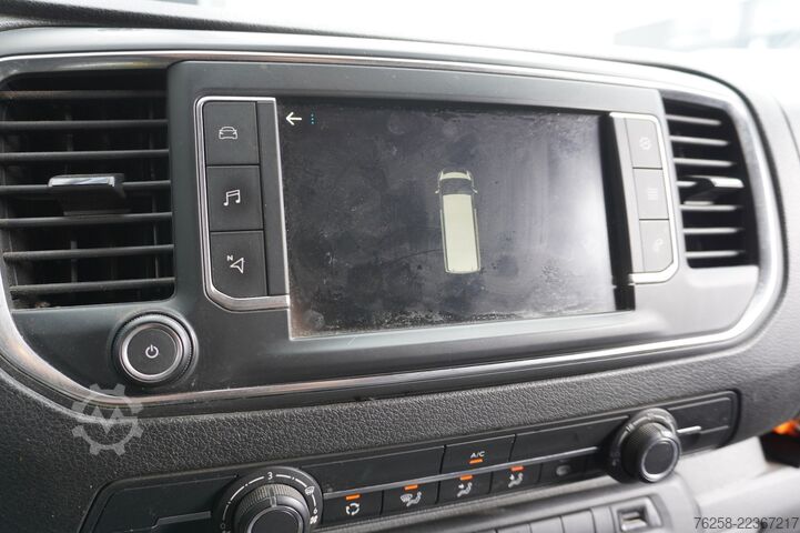 Delivery van Peugeot Expert 2.0 BlueHDI 122PK L2 EURO 6 - Airco - Na...