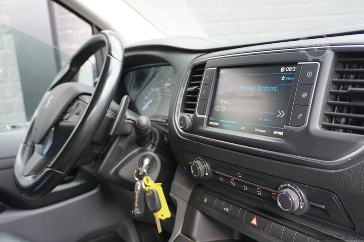 Delivery van Peugeot Expert 2.0 BlueHDI 145PK Automaat EURO 6 - Airc...