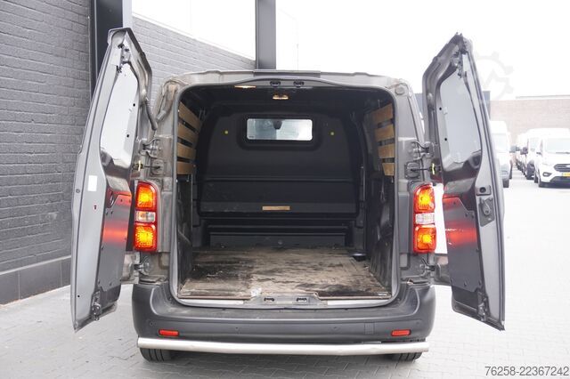 Delivery van Peugeot Expert 2.0 BlueHDI 145PK Automaat EURO 6 - Airc...