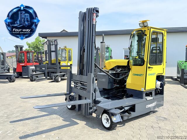 4-way forklift Combilift C3000 GAS TRIPLEX 6400 ONLY 953H CABIN