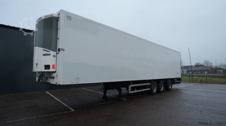 Kühl-/Tiefkühltransport H.T.F. Refrigerated trailer