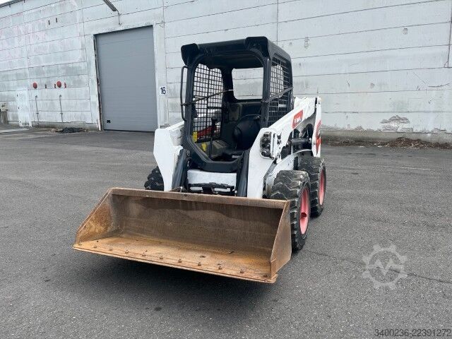 Loader Bobcat S550