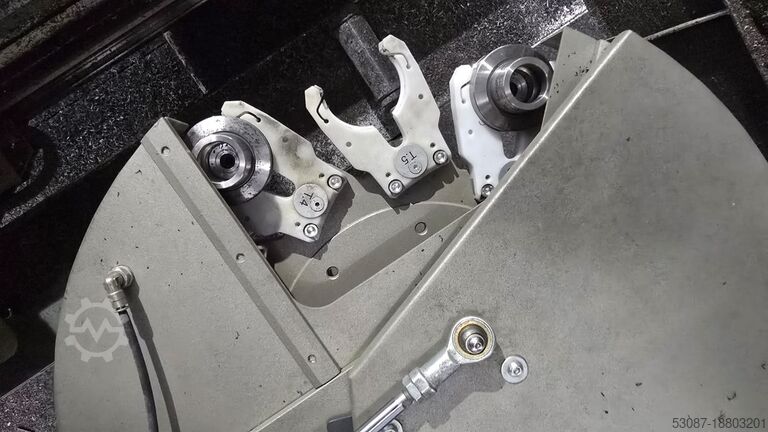 Ariel 5 15600 5-Achs-Bearbeitungszentrum Mecal MC 304 Ariel 5 MDT