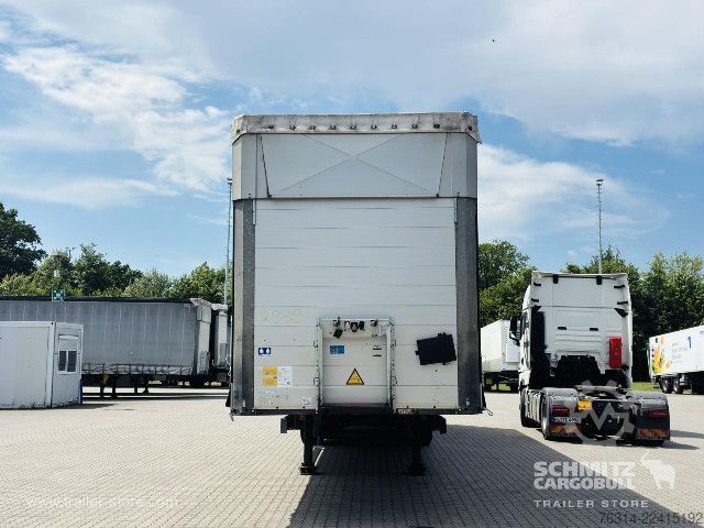 Open semitrailer with tarp Schmitz Cargobull Curtainsider Mega Getränke