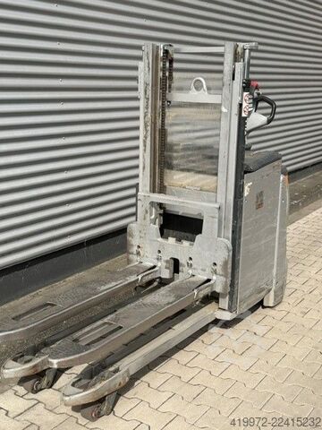 Double stacker Still EXD-SF20