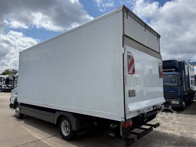 Box van MERCEDES-BENZ ATEGO 816 Koffer 6,10 m LBW 1 to. *3 Sitze
