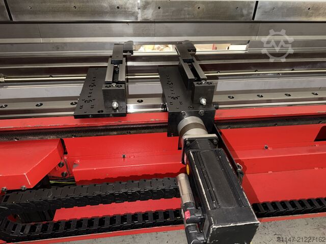 Abkantpresse Edwards Pearson 