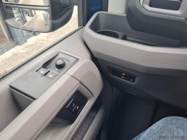 Pick-up van VW Crafter 35 Pritsche L4 AG AHK KLIMA PDC TEMPOMAT
