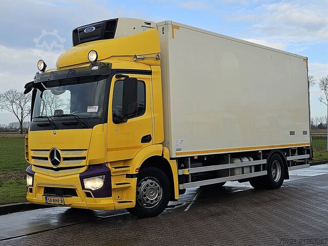 Refrigerated/frozen transport MERCEDES-BENZ ANTOS 1824 CARRIER TAILLIFT