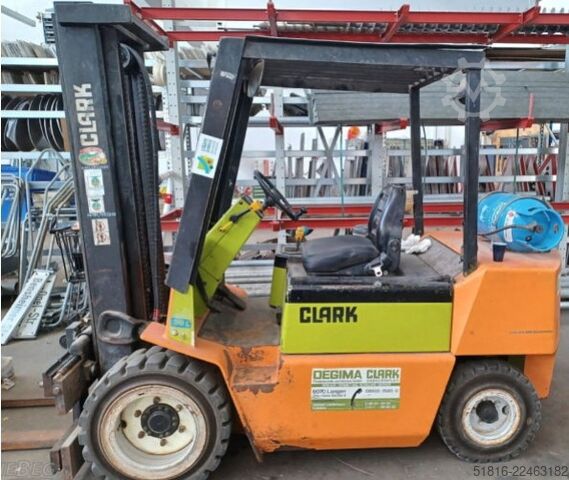 CLARK forklift GPM 30L load capacity 3000 CLARK GPM 30L
