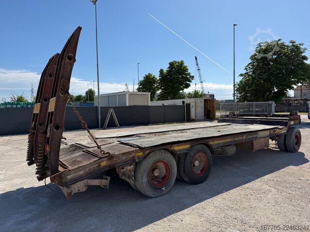 Lowbed semitrailer for transportation of construction machinery CTC RP26S