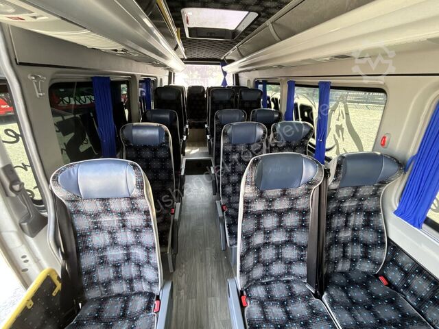 Passenger transport Mercedes-Benz Sprinter 519