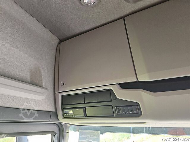 Standard-SZM SCANIA S660 NB,HL,durabright
