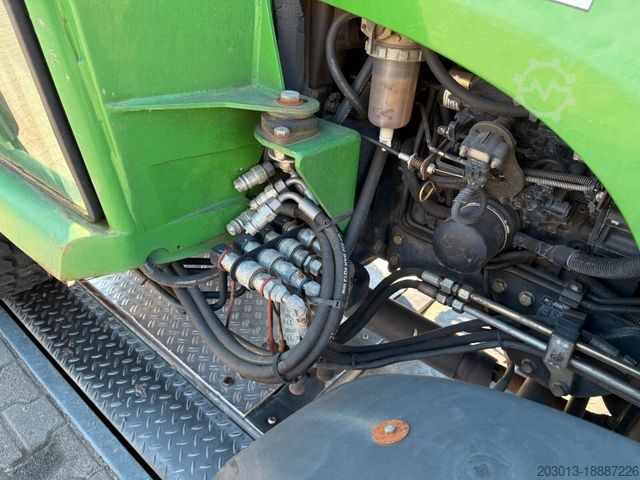 Other John Deere 3520 Kommunaltrak. Frontkraftheber Kuppeldreieck