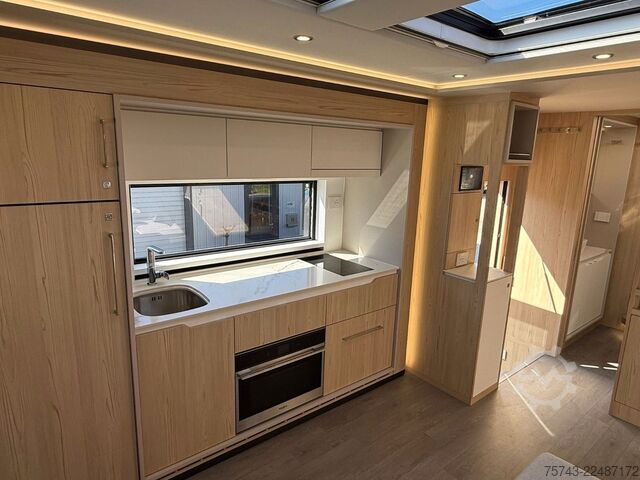 Wohnwagen/Wohnmobil MERCEDES-BENZ Actros 2651 STX Motorhome mit Heckgarage