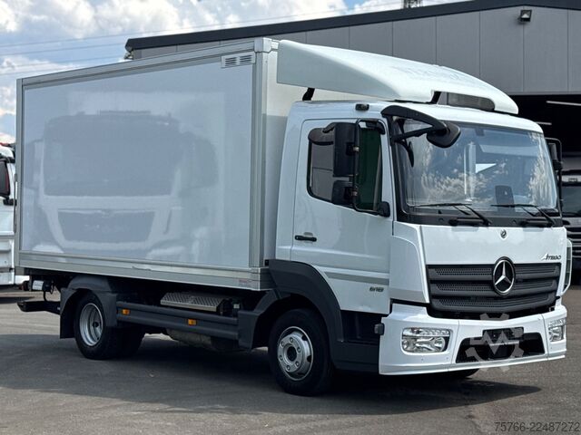 Transporter mit Koffer MERCEDES-BENZ ATEGO 818 L / LBW / KAMERA / 4.45 m KOFFER