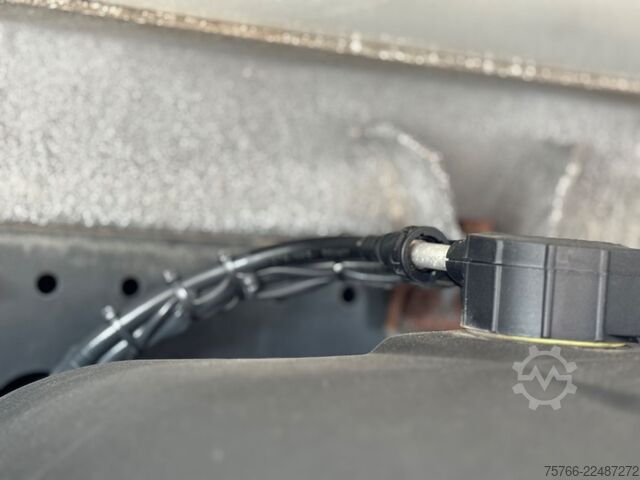 Transporter mit Koffer MERCEDES-BENZ ATEGO 818 L / LBW / KAMERA / 4.45 m KOFFER