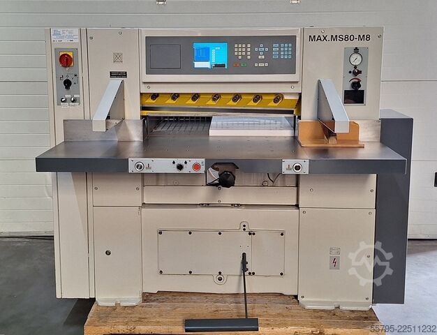 Paper cutting machine Adast Maxima