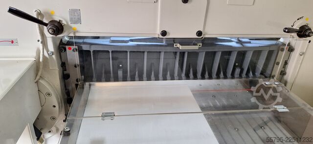 Paper cutting machine Adast Maxima