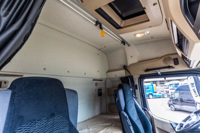 Standard tractor Mercedes-Benz ACTROS 2646 LS + HYDR.