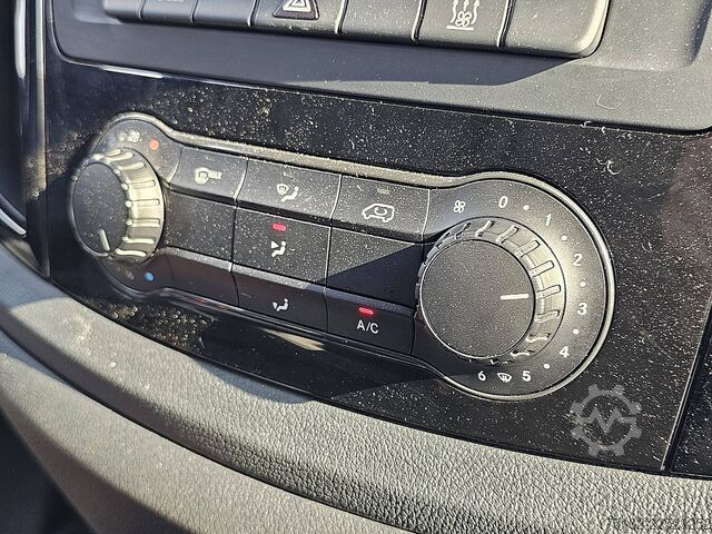 High-roof van MERCEDES-BENZ EVITO L2 280KM WLTP 60kWh!