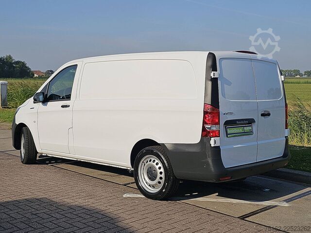 High-roof van MERCEDES-BENZ EVITO L2 280KM WLTP 60kWh!