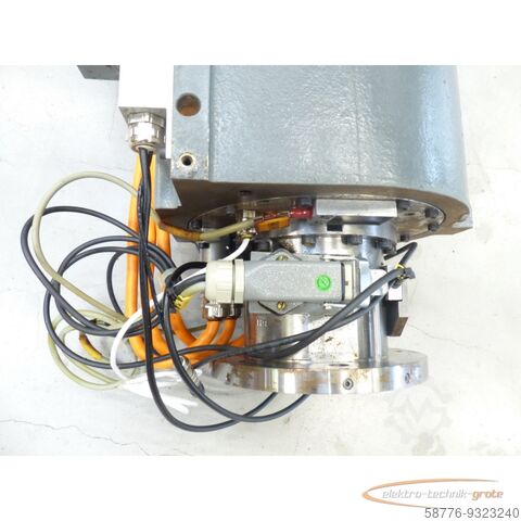 Control unit DMU 80E - SK40 Motorspindel m. stufenl. Drehzahl von 20-12000 Umdreh. SN: 10222292 r