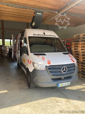 Truck-mounted work platform Versalift VTL-39-140F