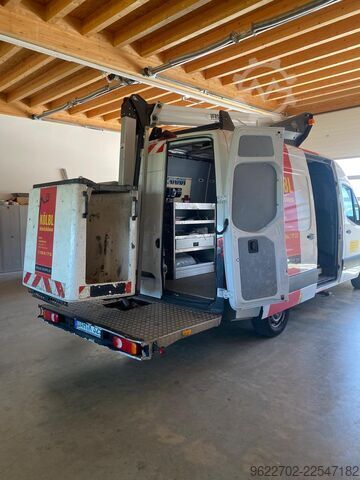 Truck-mounted work platform Versalift VTL-39-140F