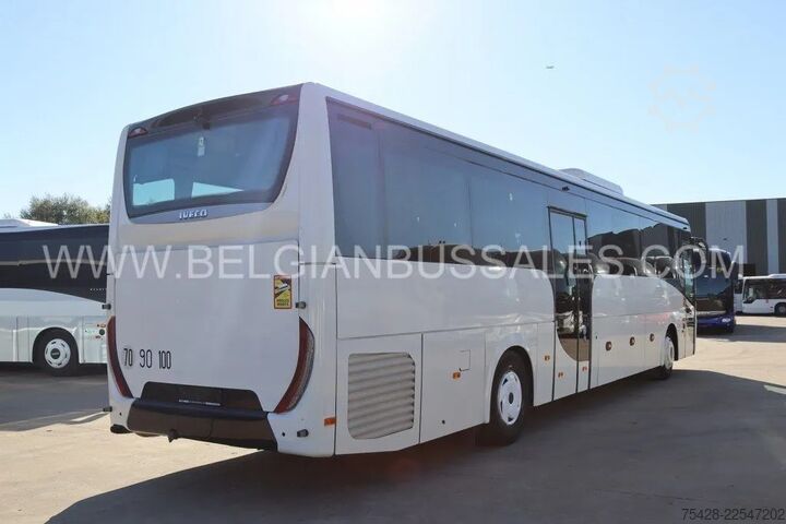 Intercitybus Iveco Evadys H / 13m / Lift / 61 seats