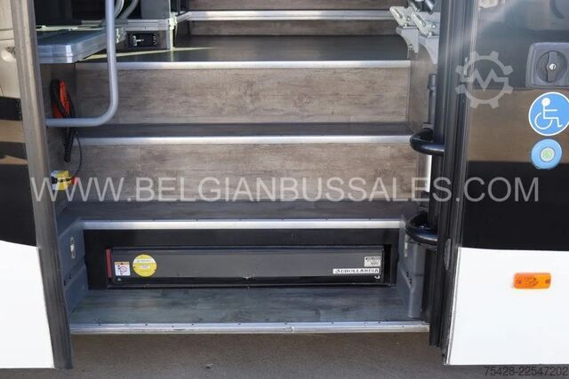 Intercitybus Iveco Evadys H / 13m / Lift / 61 seats