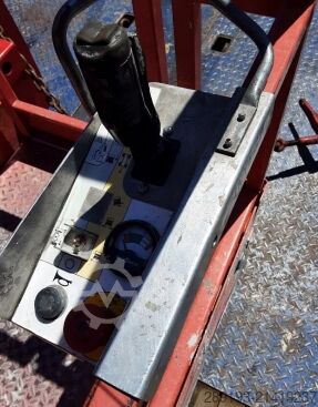 Vertikalmastbühne Skyjack SJ 12 Elektro 5,65 m