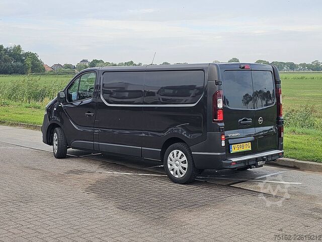 High-roof van OPEL VIVARO 1.6