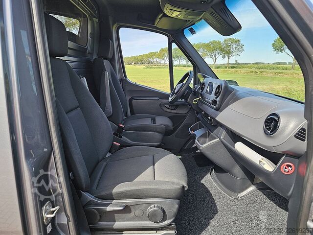 Hochdachkombi MERCEDES-BENZ SPRINTER 317 L2H2 LED Navi Autom.