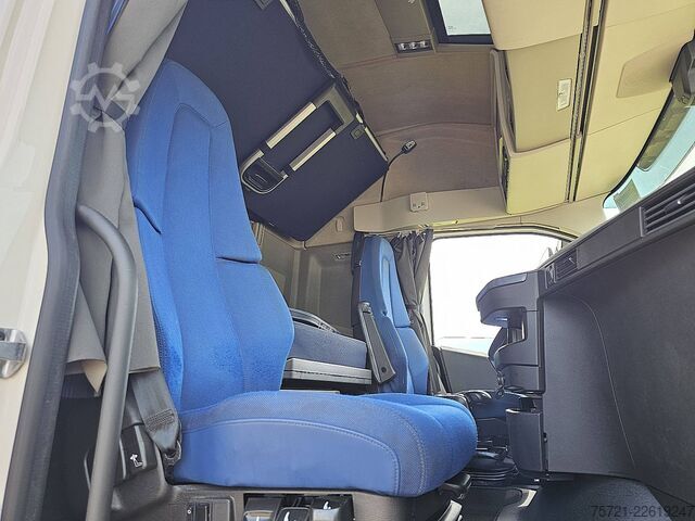 Standard-SZM VOLVO FH 460 6X2 GT Single Boogie