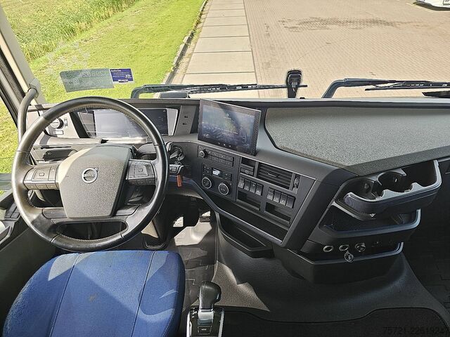 Standard-SZM VOLVO FH 460 6X2 GT Single Boogie