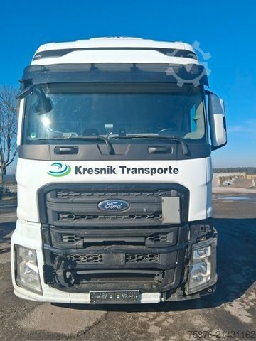 Standard tractor unit FORD F-MAX