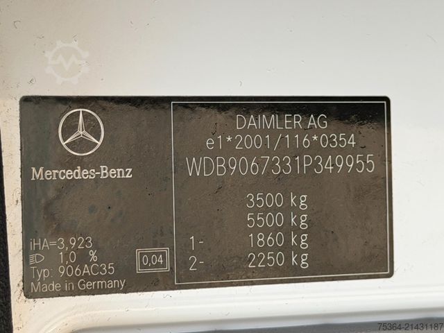 Minibus MERCEDES-BENZ Sprinter 314 BlueTEC 9Sitze Motor baut Druck auf