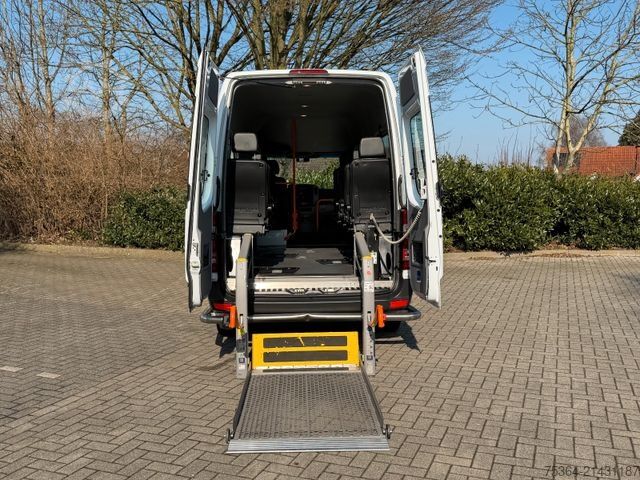 Minibus MERCEDES-BENZ Sprinter 314 BlueTEC 9Sitze Motor baut Druck auf