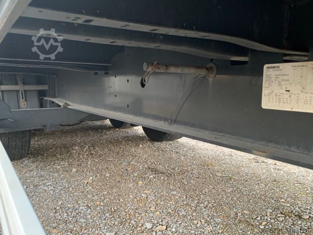 Open semitrailer with tarp KÄSSBOHRER Mega_ BPW_ Hubdach_ integrierte Alulatten_DHL