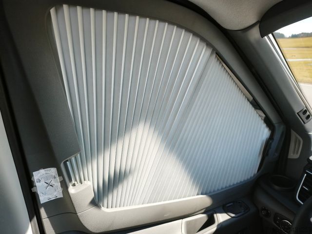 Semi-integrated camper DETHLEFFS Just Go! T 6815 EB Modell 2026 / Hubbett,automat