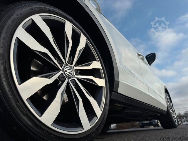 Loading platform Volkswagen T-Roc Style+RLine+AHK+ACC+LED+MirrowLink