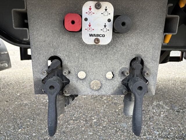 Trailer with open flatbed WEB Trailer Plattformanhänger 7950 mm STROH
