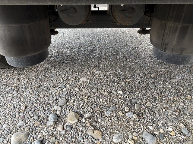 Trailer with open flatbed WEB Trailer Plattformanhänger 7950 mm STROH