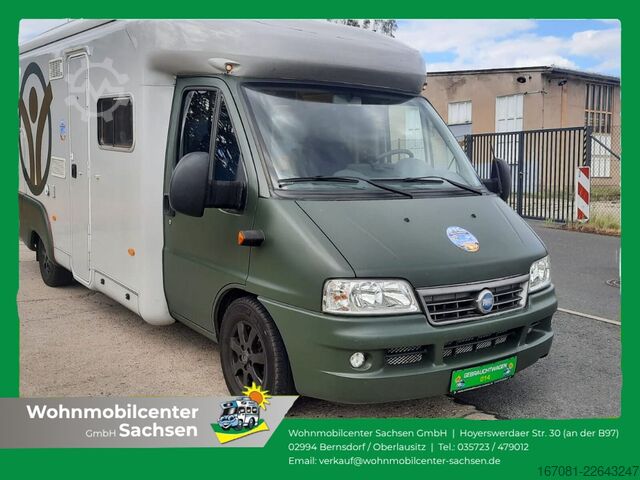 Teilintegriertes Wohnmobil LMC Liberty 690